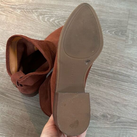 Lucky Brand Womens 8.5M Lollin Booties Brandy Suede Pointy Pull On Slouch - Picture 6 of 6